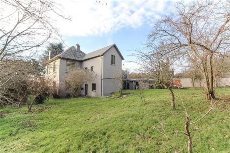 Charmante Villa Des Annees 30 Braine-lʼAlleud Esterno foto